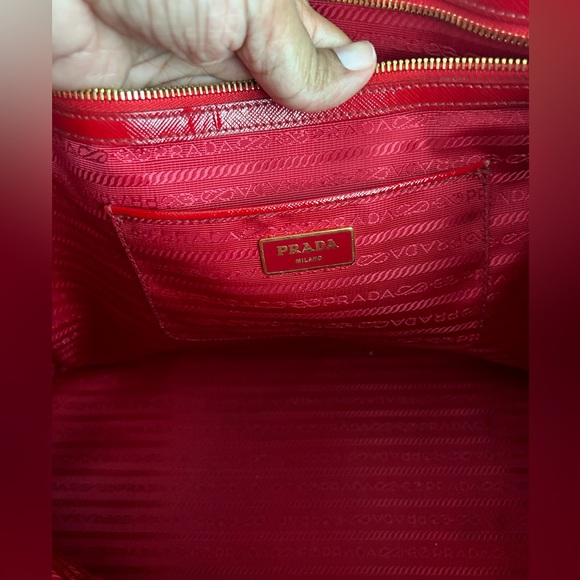 Prada | Vernice saffiano lux structured satchel tote - Picture 7 of 17